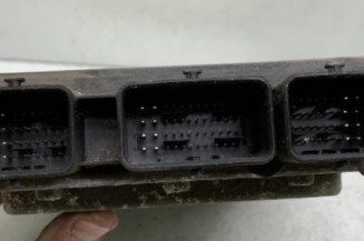 Calculateur moteur FORD TRANSIT 4