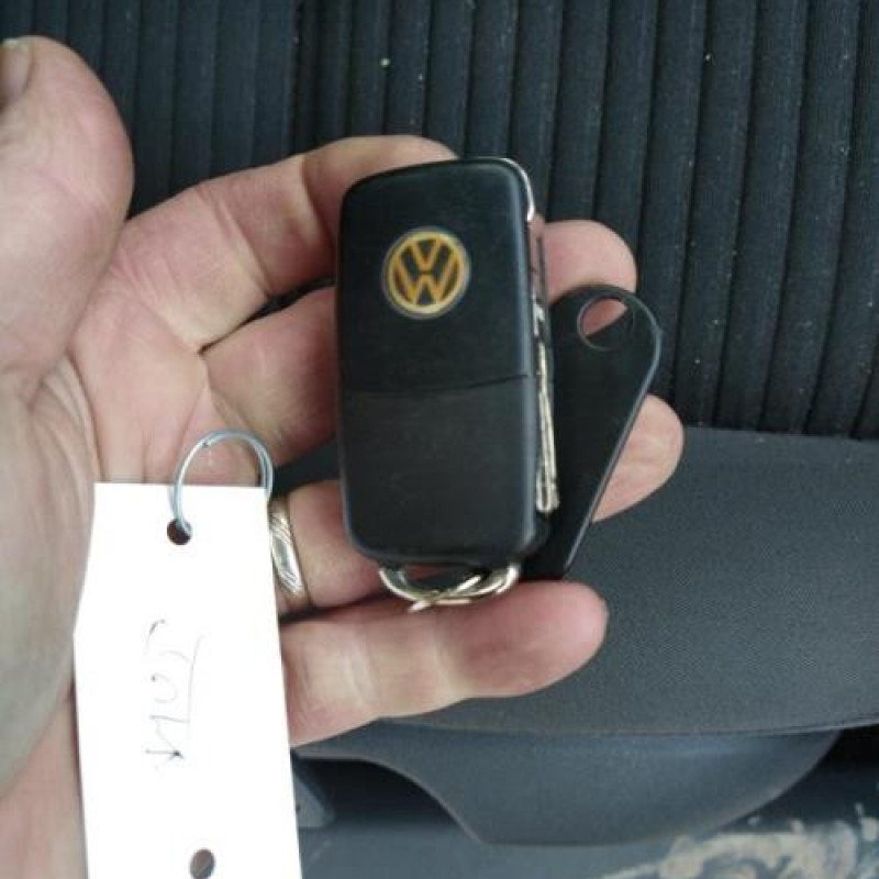 Calculateur VOLKSWAGEN GOLF 5 Photo n°15