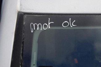 Calculateur moteur VOLKSWAGEN GOLF 5