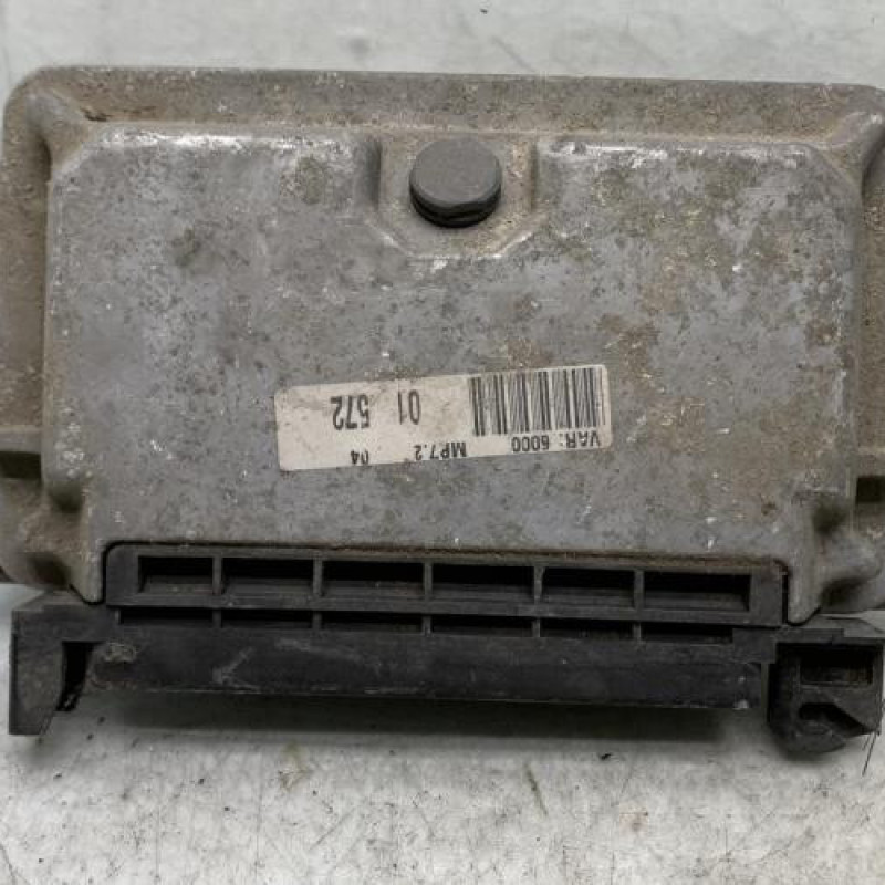 Calculateur PEUGEOT 206 Photo n°1