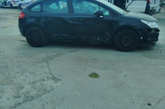 Calculateur moteur CITROEN C4 1