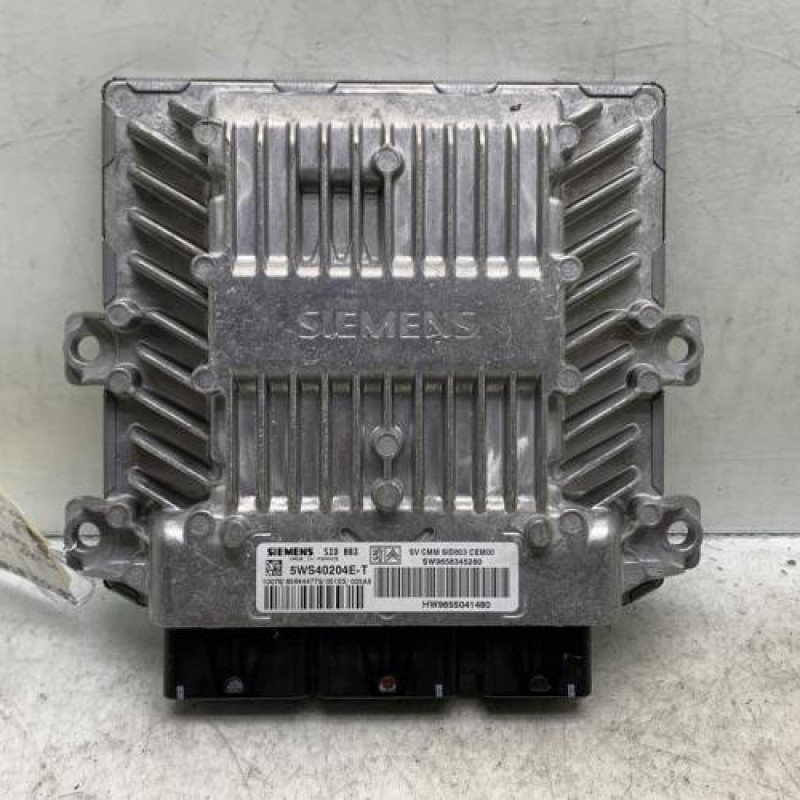 Calculateur PEUGEOT 407 Photo n°1