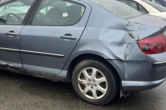 Calculateur moteur PEUGEOT 407