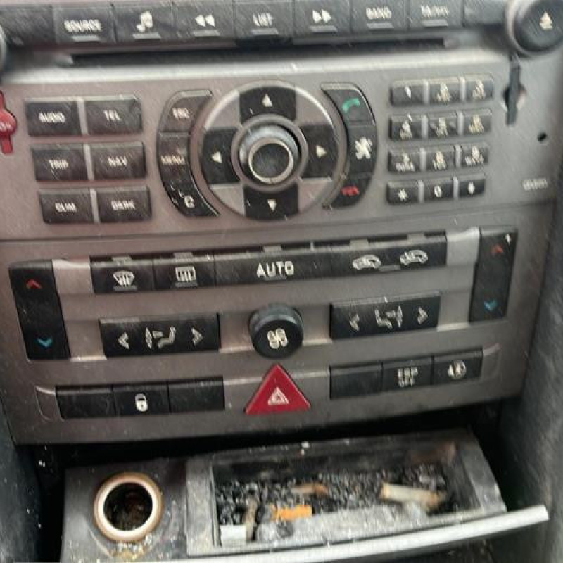 Calculateur PEUGEOT 407 Photo n°13