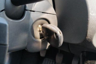 Calculateur moteur RENAULT TWINGO 2