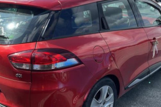 Calculateur moteur RENAULT CLIO 4