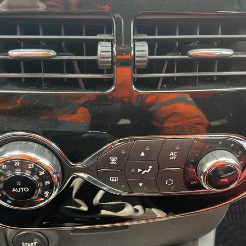 Calculateur RENAULT CLIO 4 Photo n°13