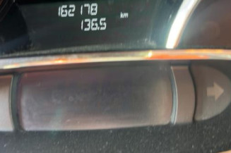 Calculateur moteur RENAULT CLIO 4