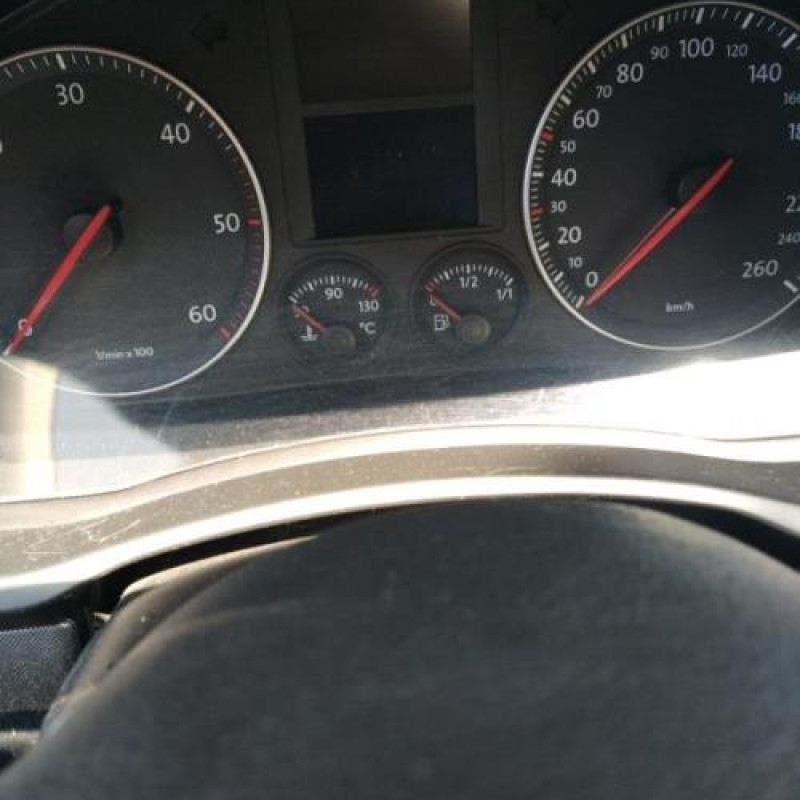 Calculateur VOLKSWAGEN GOLF 5 Photo n°13