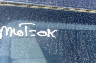 Calculateur moteur VOLKSWAGEN GOLF 5