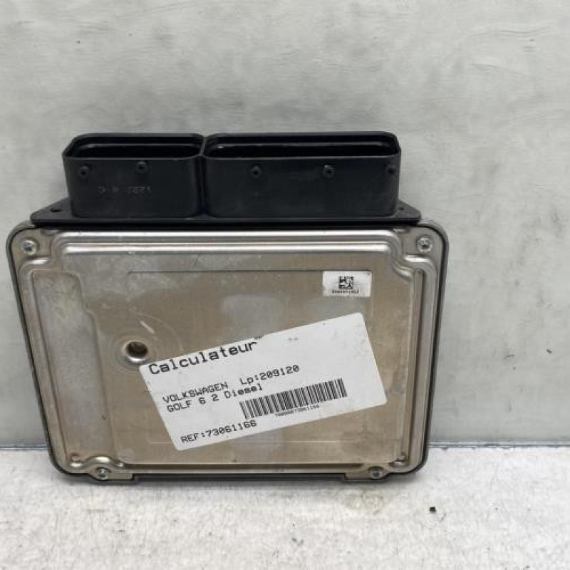 Calculateur VOLKSWAGEN GOLF 6 Photo n°4