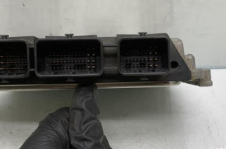 Calculateur moteur PEUGEOT 308 1 SW