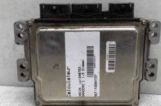 Calculateur moteur DACIA SANDERO 1