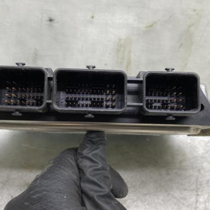 Calculateur RENAULT ESPACE 4 Photo n°3