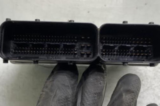 Calculateur moteur OPEL INSIGNIA 1