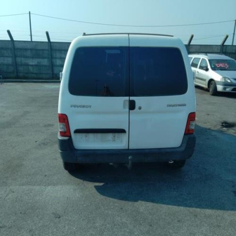 Calculateur PEUGEOT PARTNER 1 Photo n°6