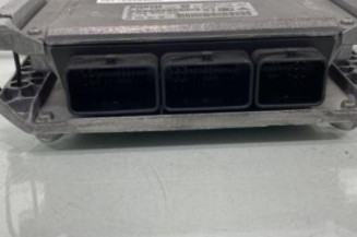 Calculateur moteur PEUGEOT 407