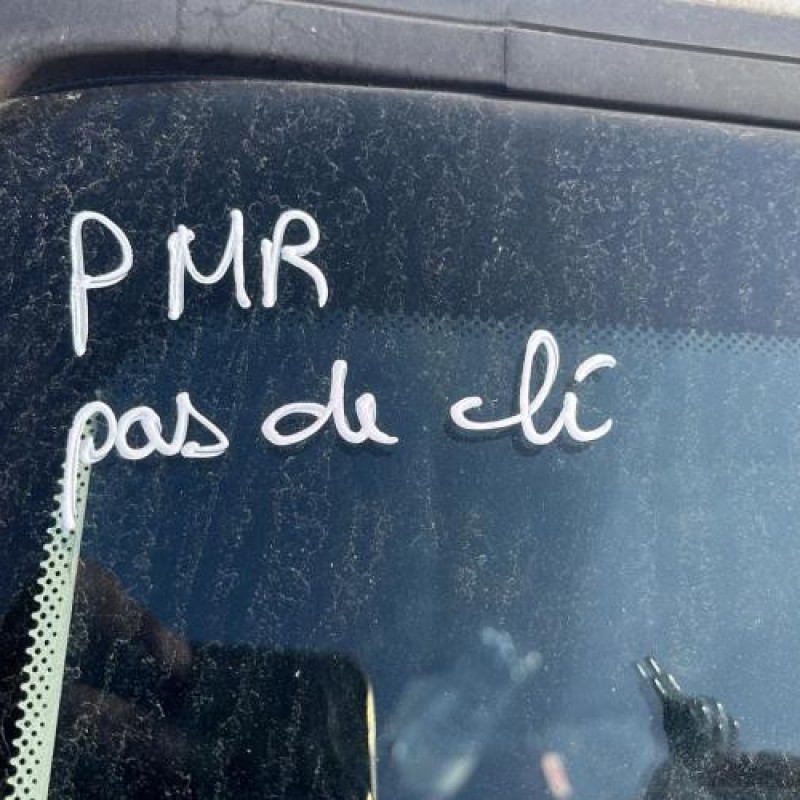 Calculateur PEUGEOT PARTNER 1 Photo n°15