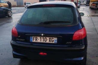 Calculateur moteur PEUGEOT 206