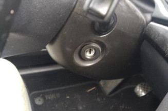 Calculateur moteur SKODA OCTAVIA 2