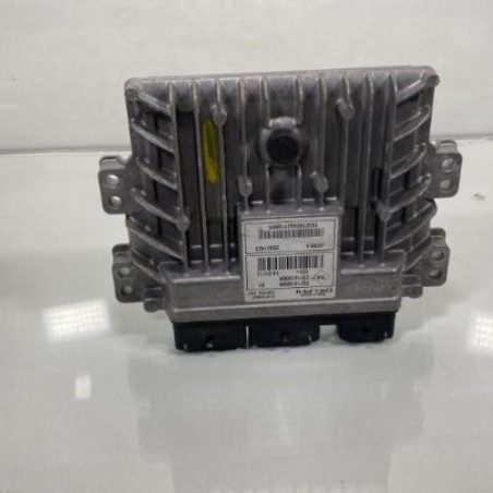 Calculateur RENAULT CLIO 3 Photo n°1