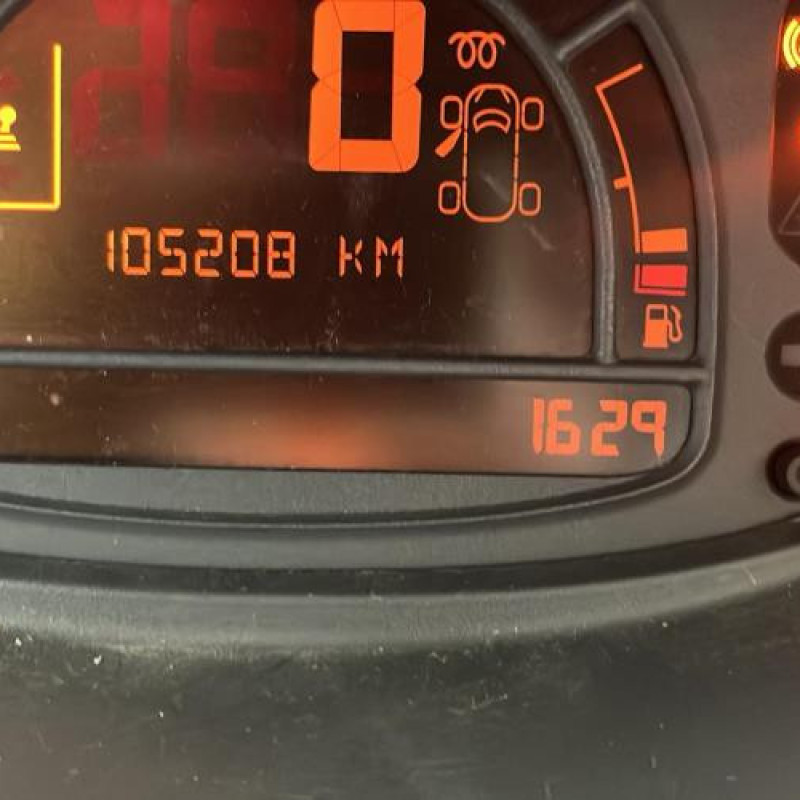 Calculateur RENAULT MODUS Photo n°12