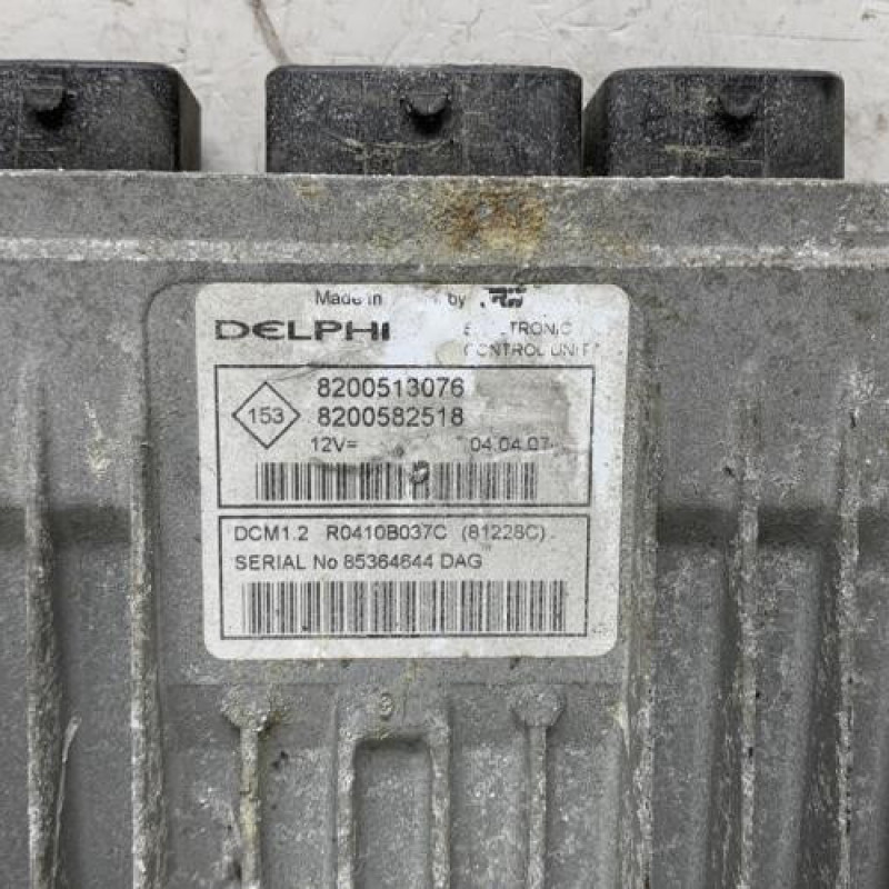 Calculateur RENAULT CLIO 2 CAMPUS Photo n°2