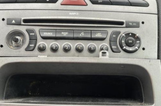 Calculateur moteur PEUGEOT 308 1