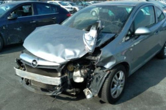 Calculateur moteur OPEL CORSA D