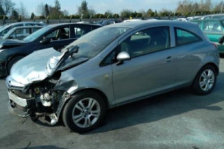 Calculateur moteur OPEL CORSA D