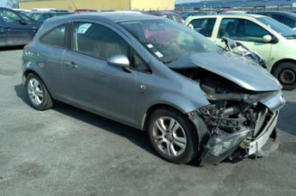 Calculateur moteur OPEL CORSA D