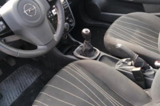 Calculateur moteur OPEL CORSA D