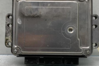 Calculateur moteur PEUGEOT 206