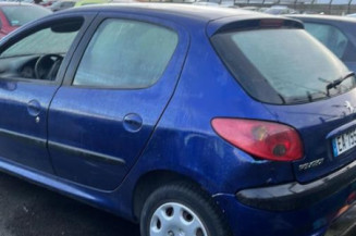 Calculateur moteur PEUGEOT 206