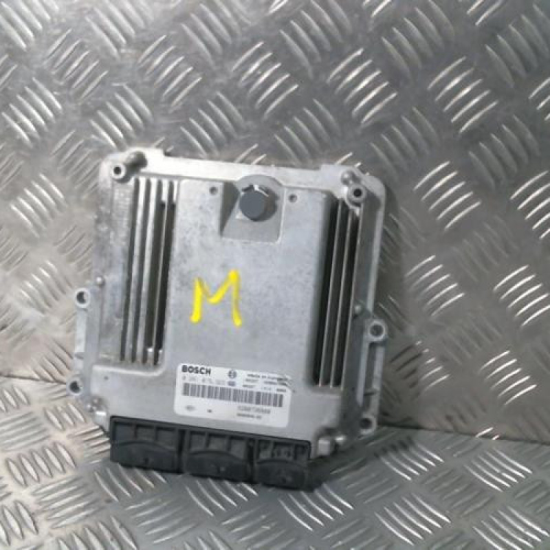 Calculateur moteur RENAULT LAGUNA 3 Photo n°1
