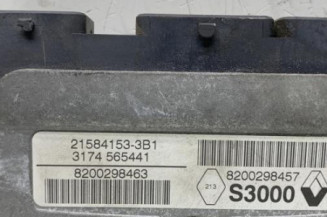 Calculateur moteur RENAULT SCENIC 2