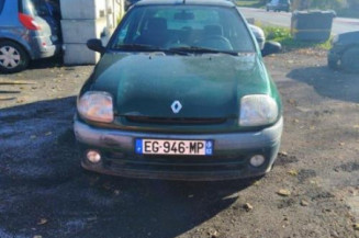 Calculateur moteur RENAULT CLIO 2