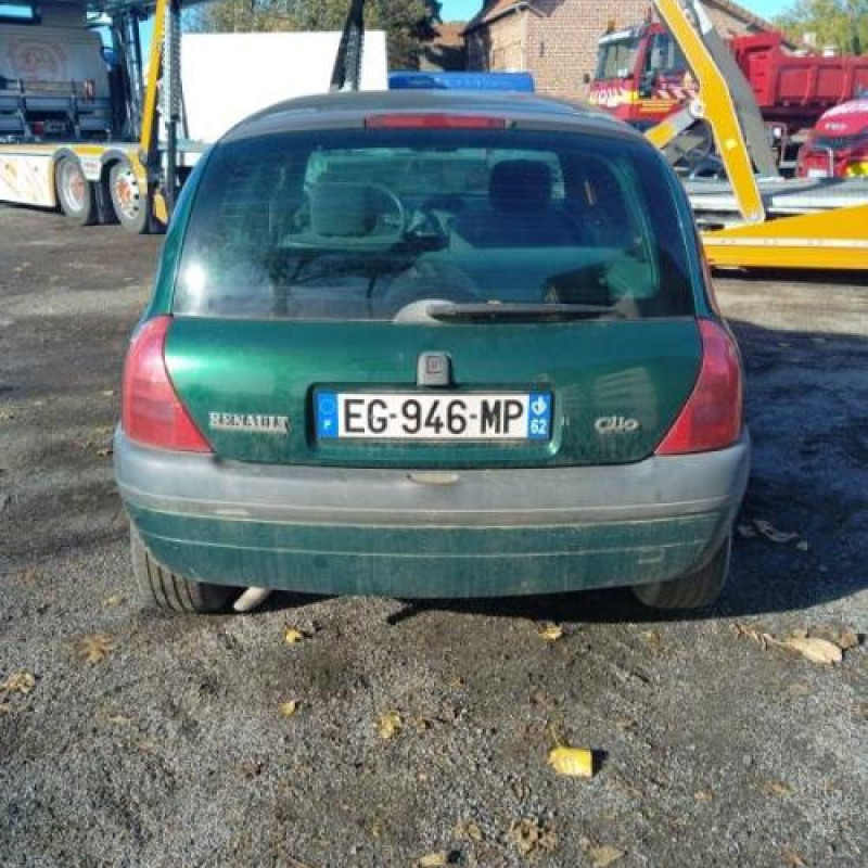 Calculateur RENAULT CLIO 2 Photo n°6