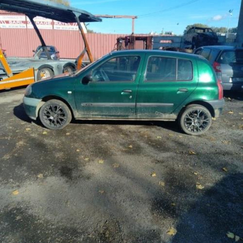 Calculateur RENAULT CLIO 2 Photo n°7