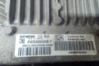 Calculateur moteur PEUGEOT 307