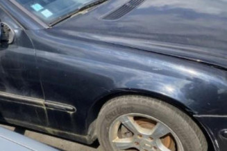 Aile avant droit MERCEDES CLASSE C 203