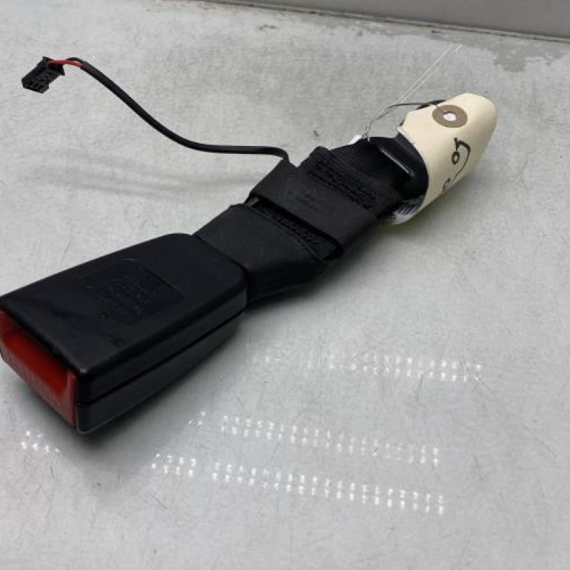 Attache ceinture arriere centrale BMW SERIE 5 F11 Photo n°4