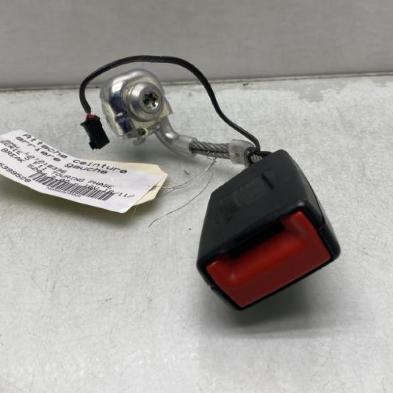 Attache ceinture arriere gauche BMW SERIE 5 F11 Photo n°3