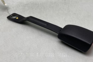 Attache ceinture avant droit SUZUKI SWIFT 3