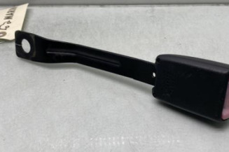 Attache ceinture avant droit SUZUKI SWIFT 3