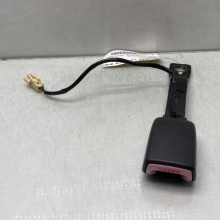 Attache ceinture avant gauche SUZUKI SWIFT 3
