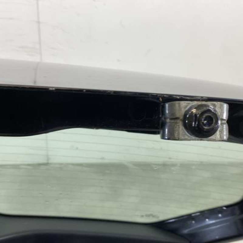 Malle/Hayon arriere VOLKSWAGEN UP Photo n°8