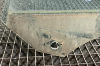 Vitre avant gauche AUDI A6 3