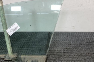 Vitre avant gauche AUDI A6 3