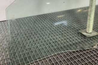 Vitre avant gauche VOLKSWAGEN UP